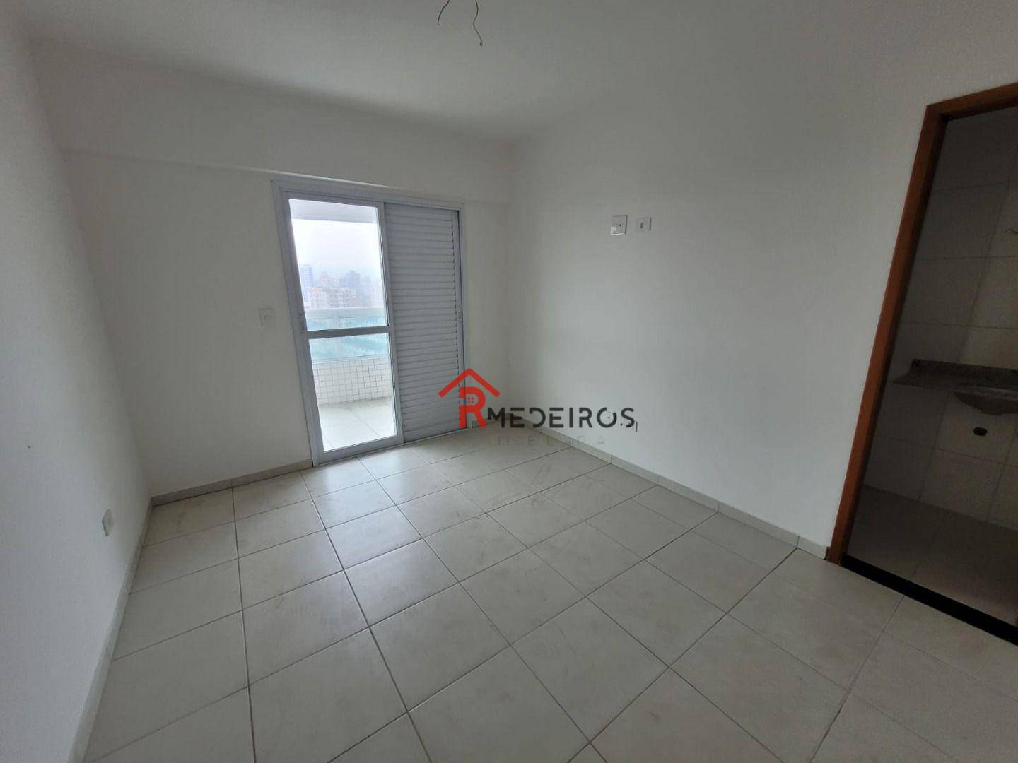 Apartamento à venda com 3 quartos, 139m² - Foto 5