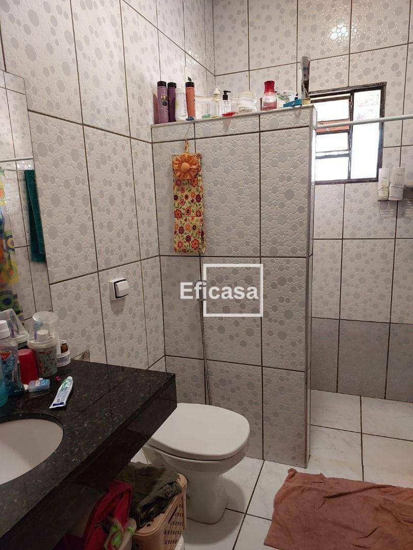 Casa à venda com 3 quartos, 190m² - Foto 14