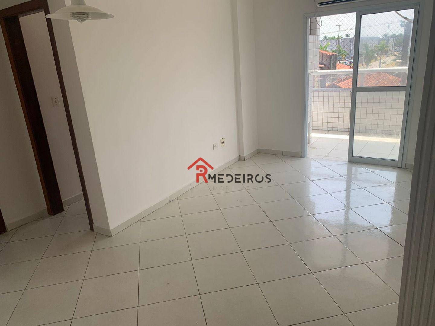 Apartamento à venda com 2 quartos, 45m² - Foto 1