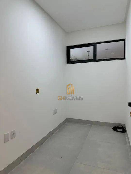 Casa à venda com 3 quartos, 196m² - Foto 15