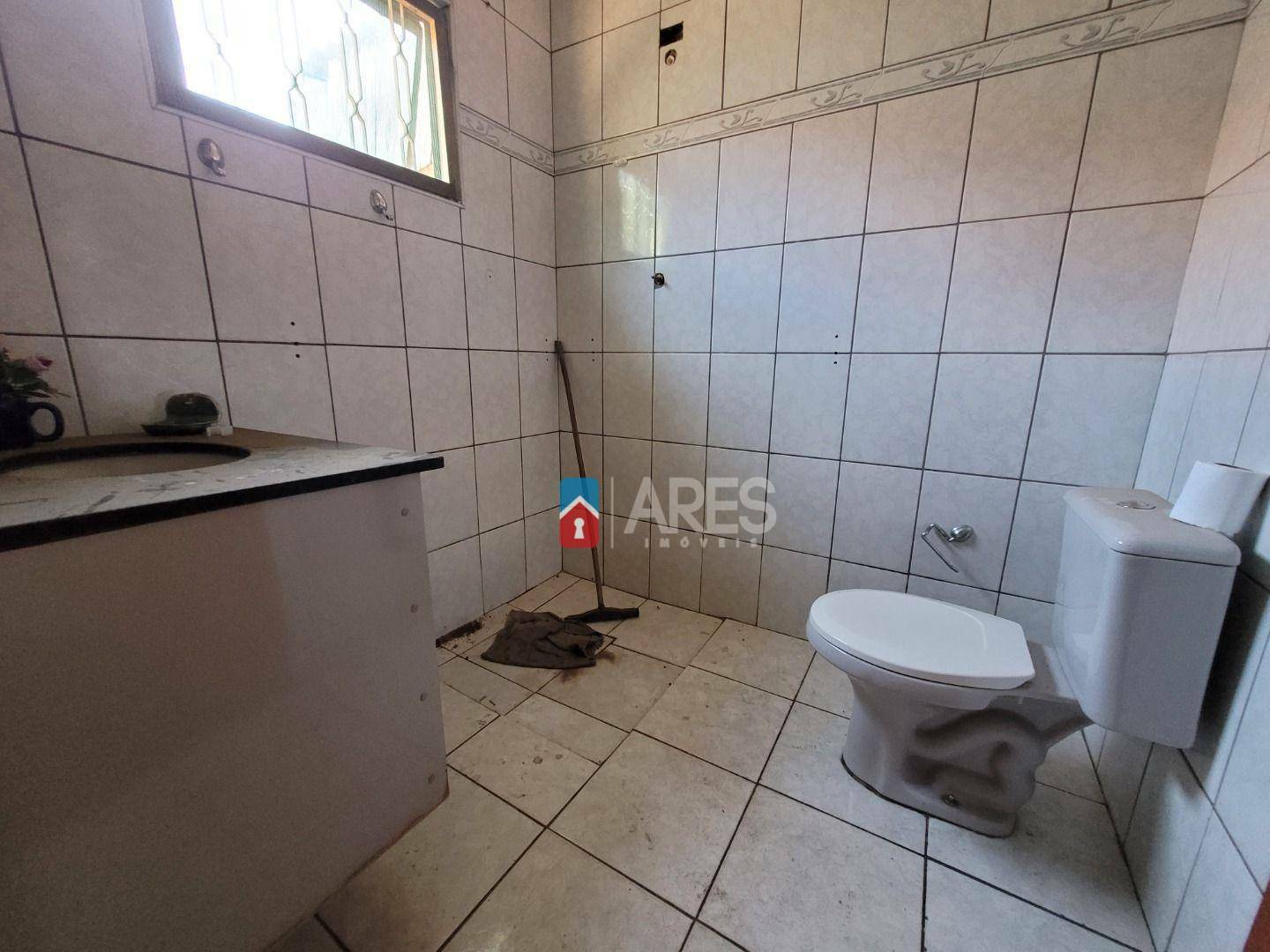 Casa à venda com 2 quartos, 100m² - Foto 8