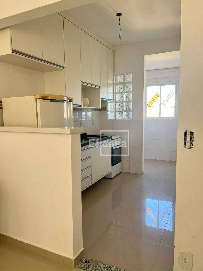 Apartamento à venda com 2 quartos, 65m² - Foto 11