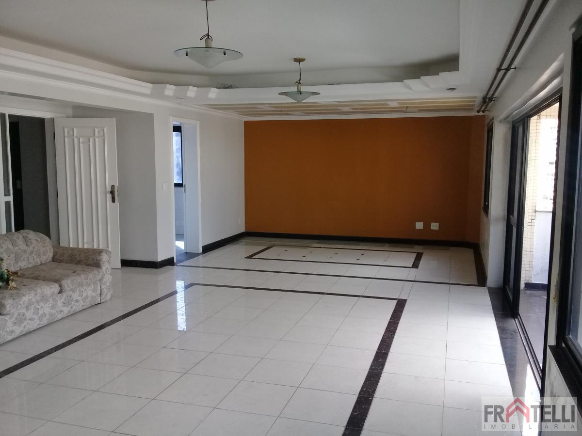 Apartamento à venda com 4 quartos, 300m² - Foto 2