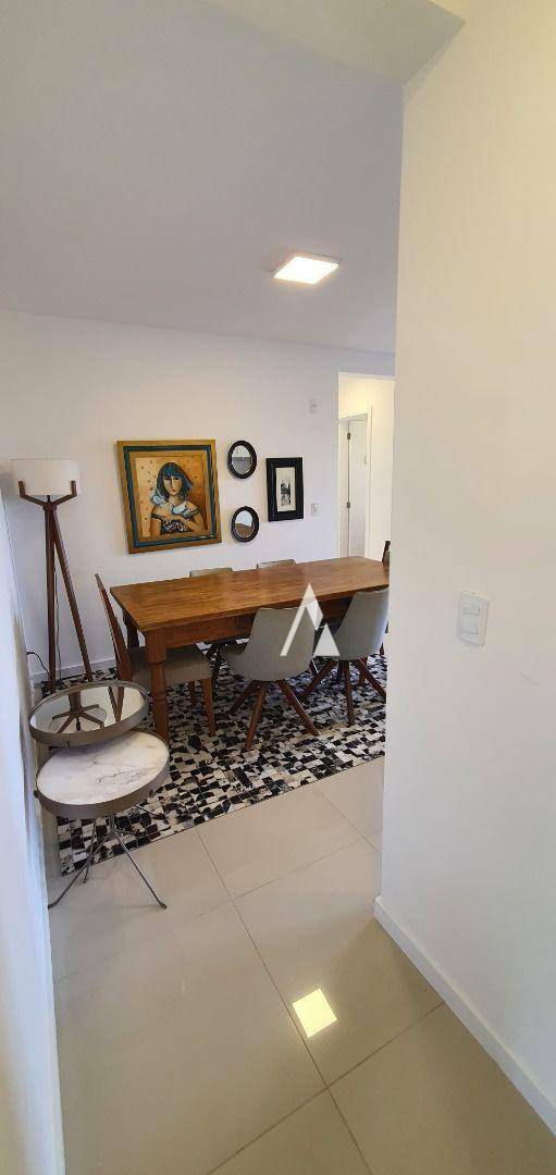 Apartamento à venda com 2 quartos, 61m² - Foto 7