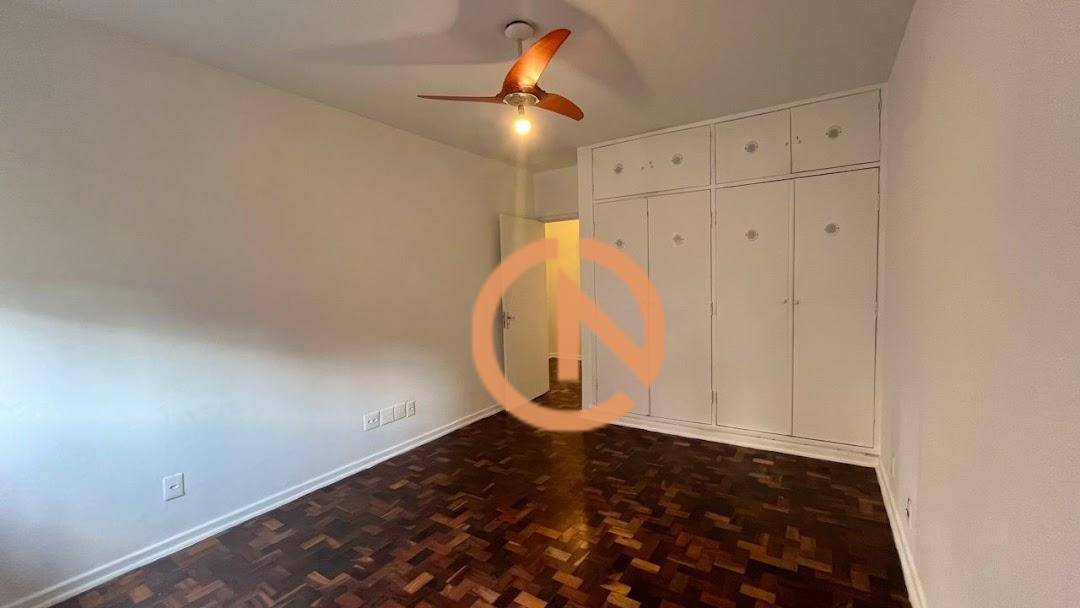 Sobrado para alugar com 3 quartos, 200m² - Foto 17