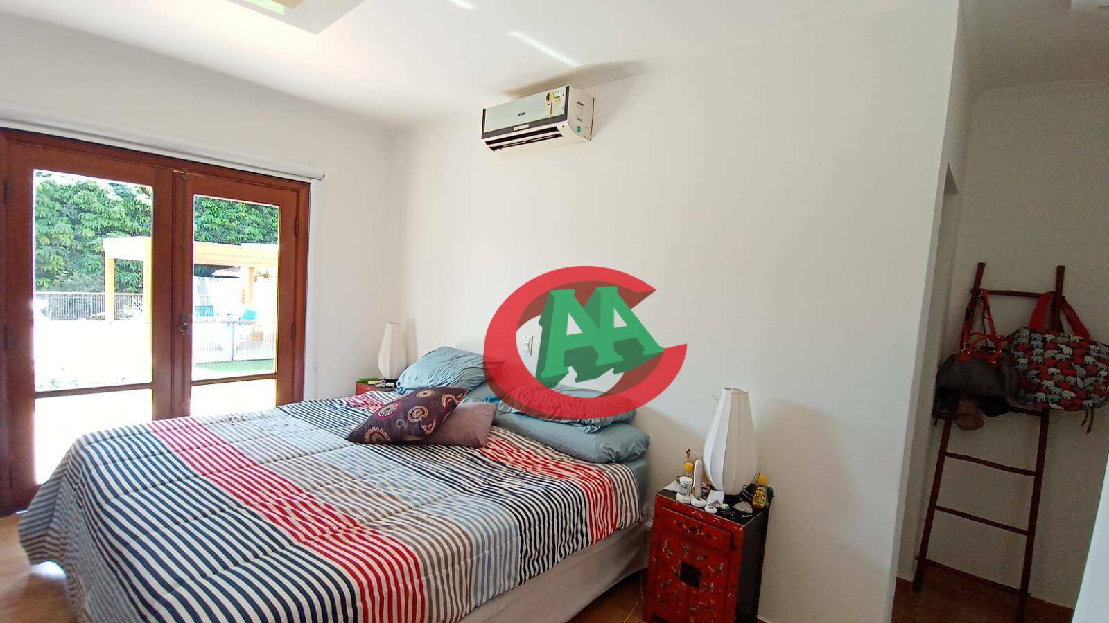 Chácara à venda com 5 quartos, 490m² - Foto 23