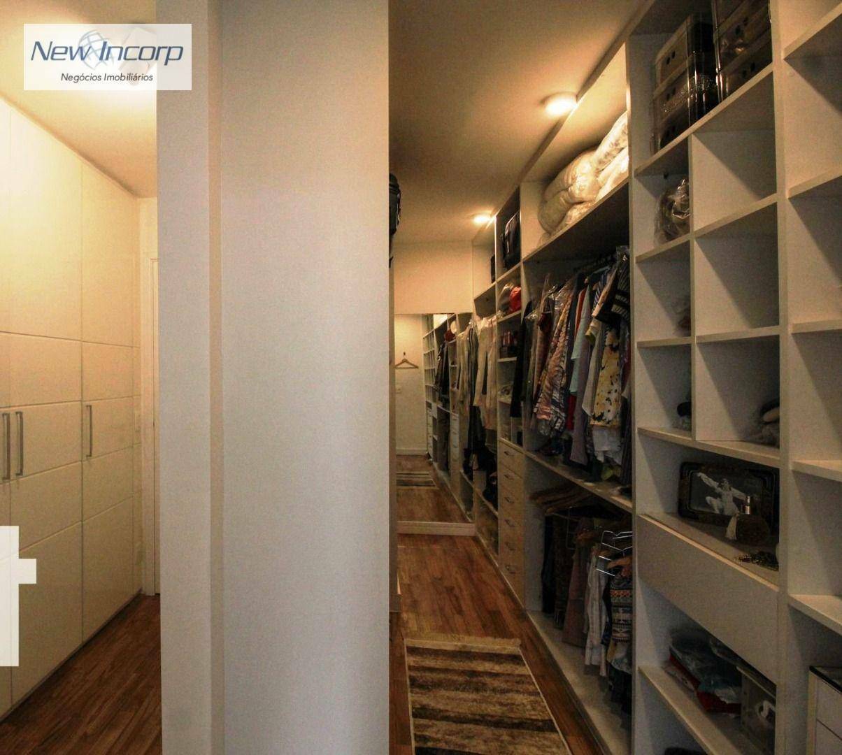 Apartamento à venda com 3 quartos, 220m² - Foto 18