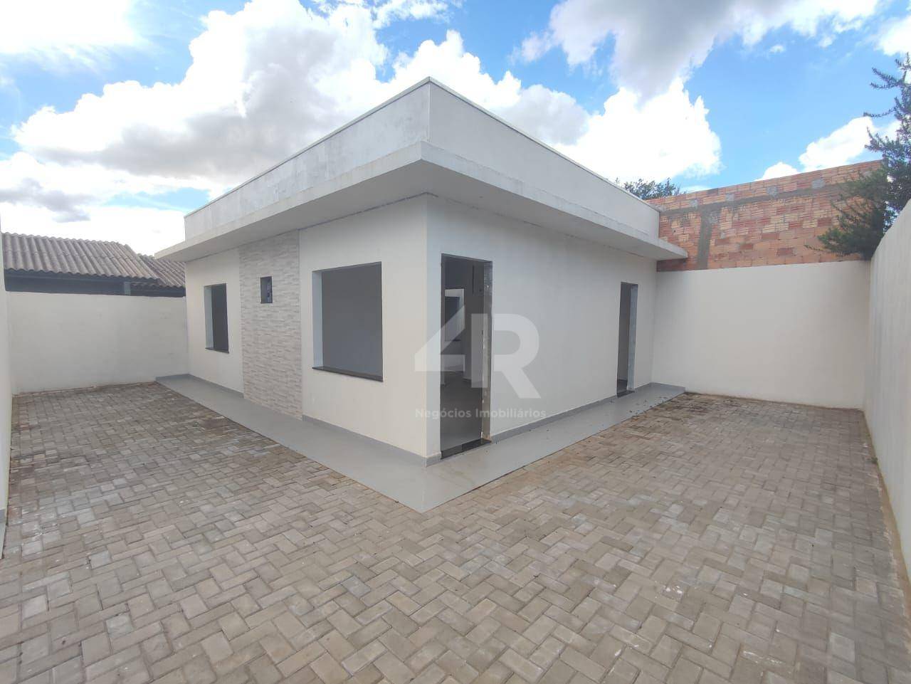 Casa à venda com 2 quartos, 52m² - Foto 5