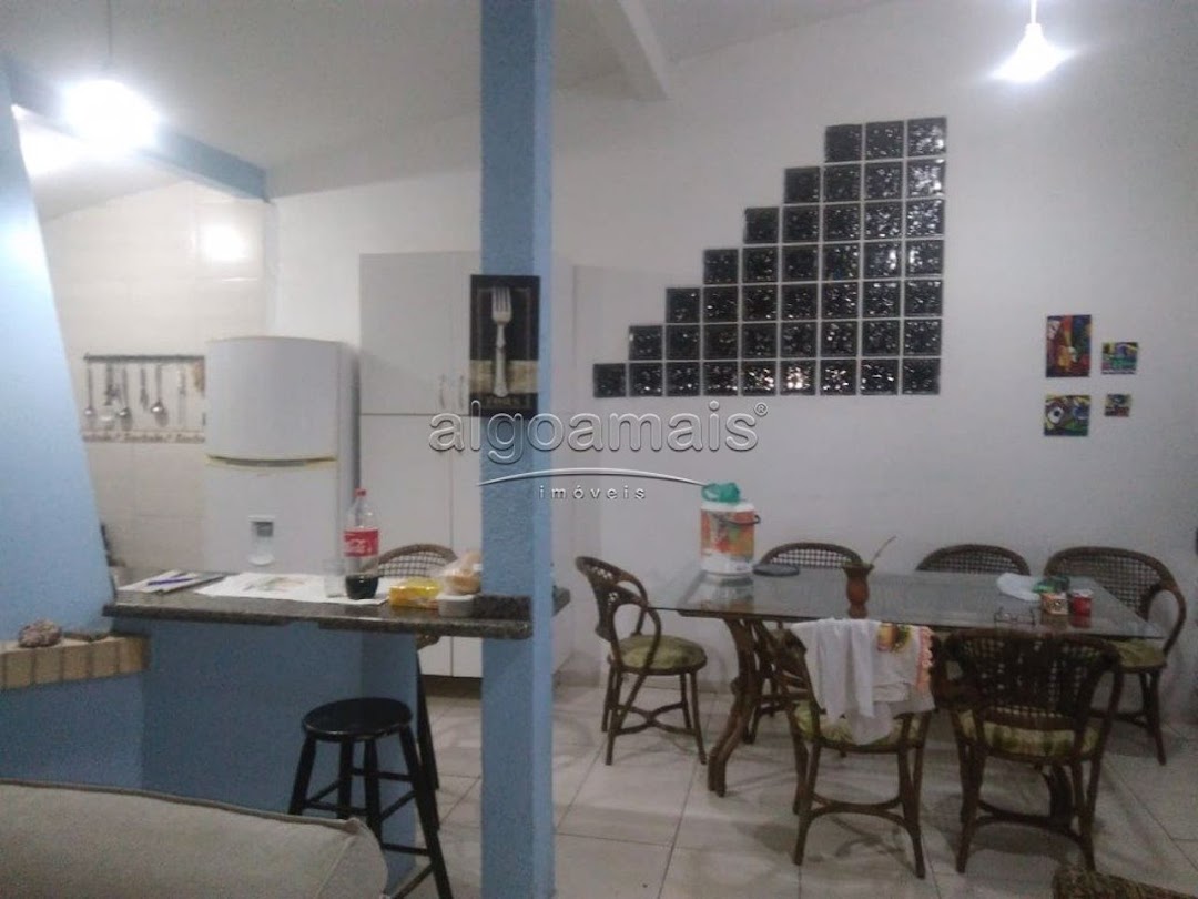 Casa à venda com 4 quartos, 150m² - Foto 16