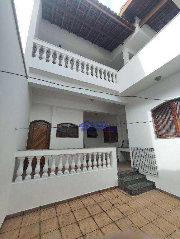 Casa à venda e aluguel com 3 quartos, 148m² - Foto 15