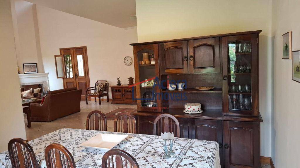 Casa de Condomínio para alugar com 3 quartos, 176m² - Foto 20