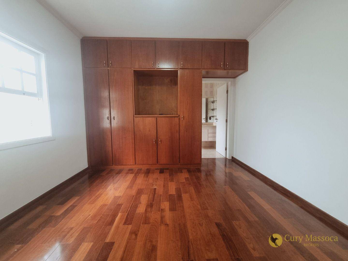 Casa de Condomínio à venda e aluguel com 4 quartos, 310m² - Foto 41
