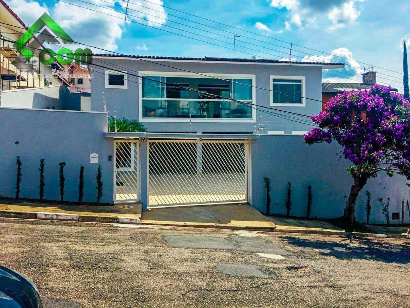 Casa à venda com 3 quartos, 404m² - Foto 2