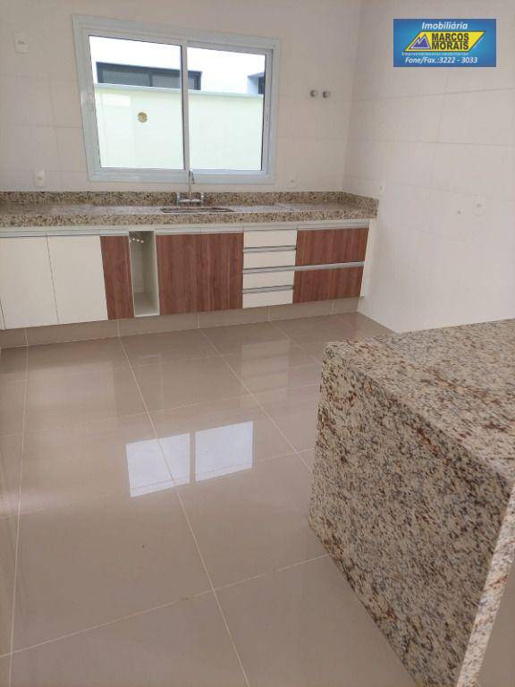 Casa de Condomínio à venda com 3 quartos, 178m² - Foto 12