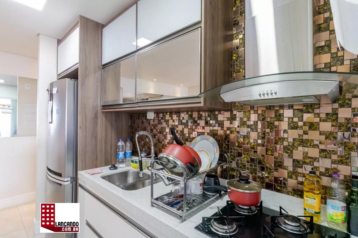 Apartamento à venda com 2 quartos, 65m² - Foto 9