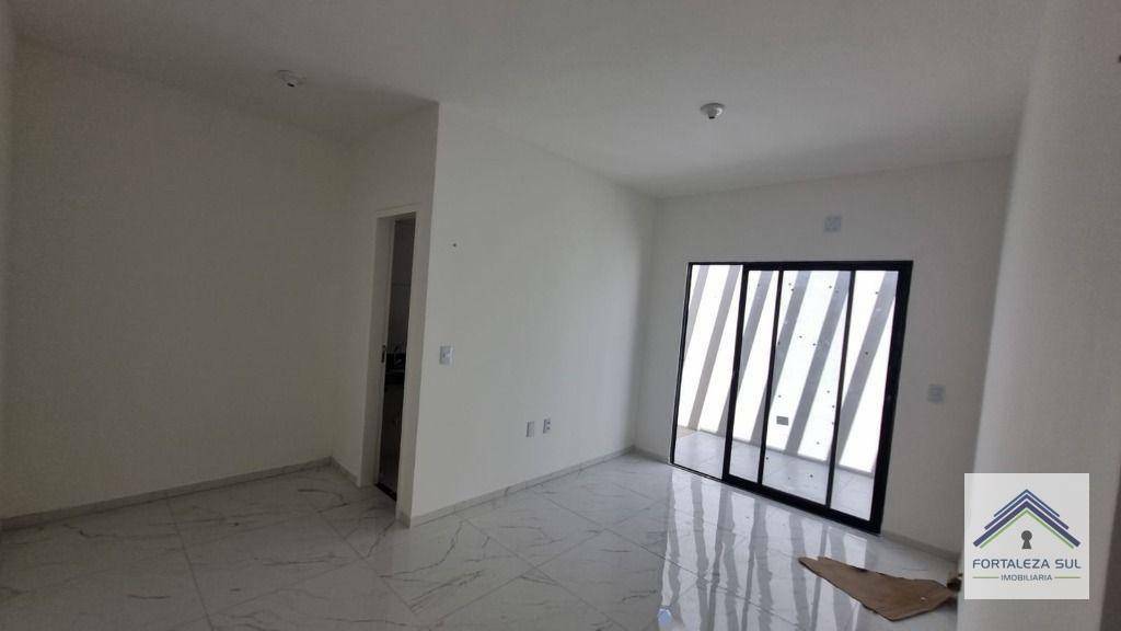 Casa à venda com 3 quartos, 116m² - Foto 3