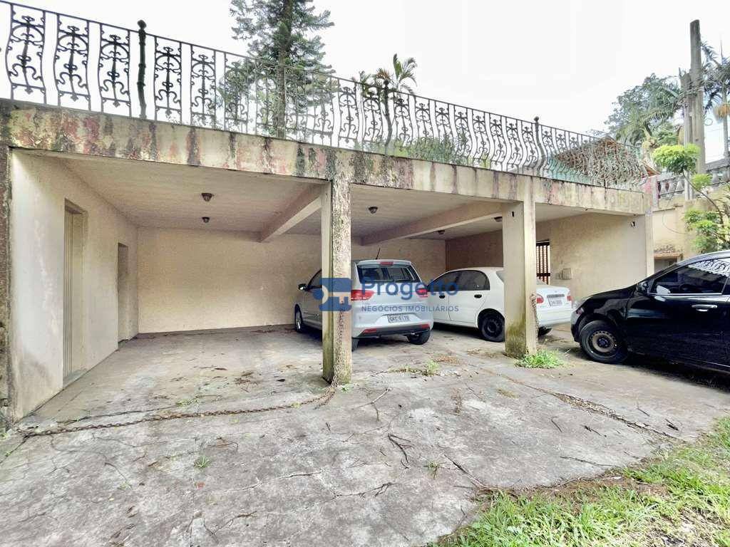 Casa à venda com 4 quartos, 353m² - Foto 6