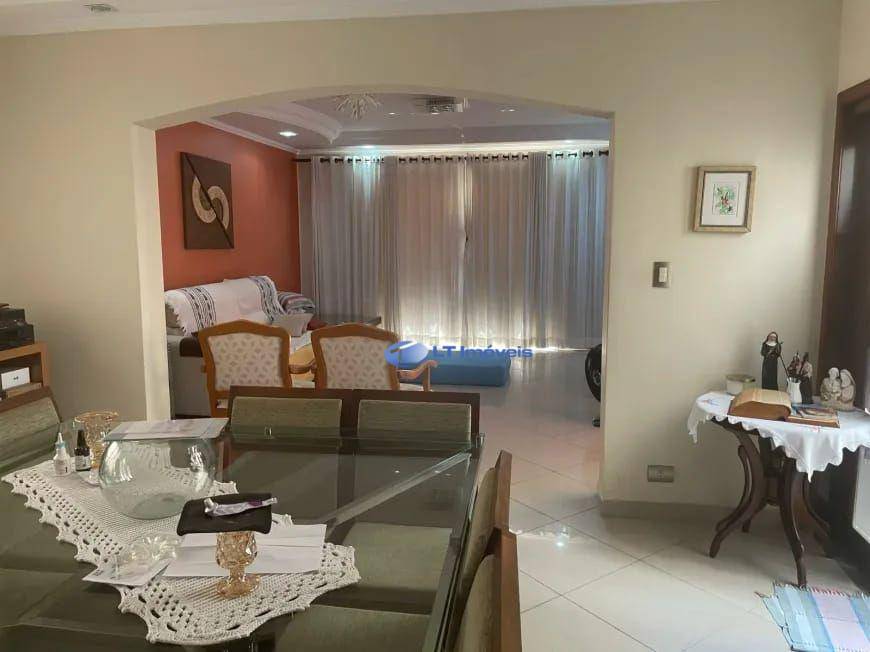 Sobrado, 4 quartos, 244 m² - Foto 4