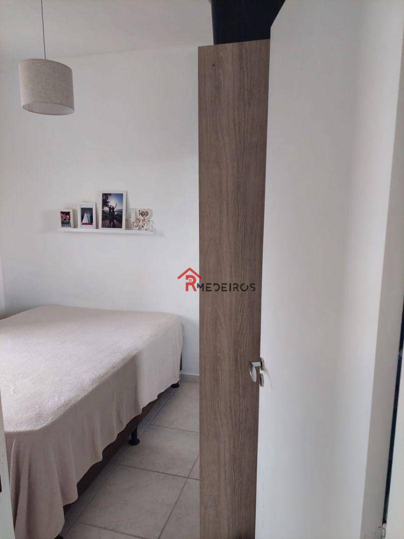 Apartamento à venda com 2 quartos, 64m² - Foto 14