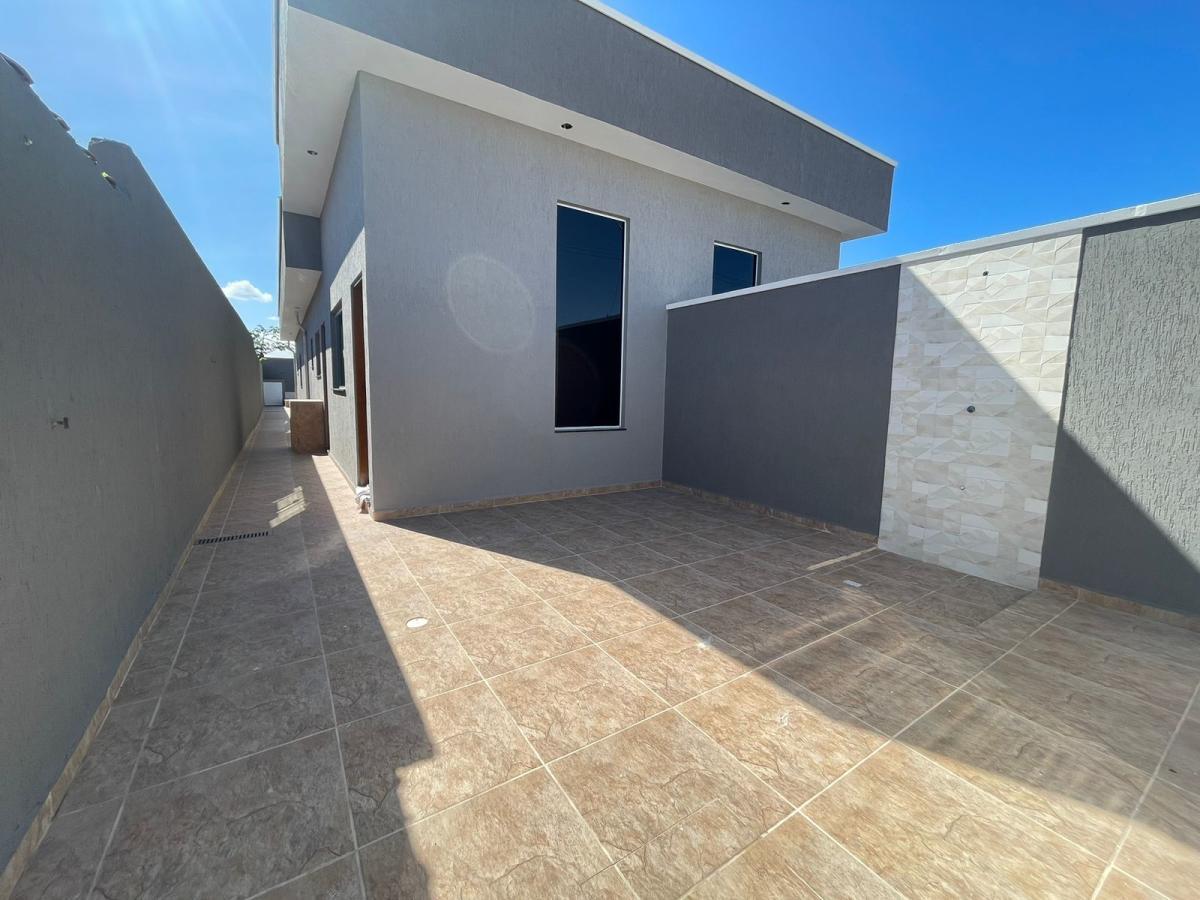 Casa à venda com 2 quartos, 155m² - Foto 11