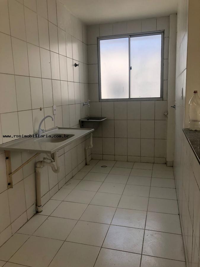 Apartamento à venda com 2 quartos, 43m² - Foto 21