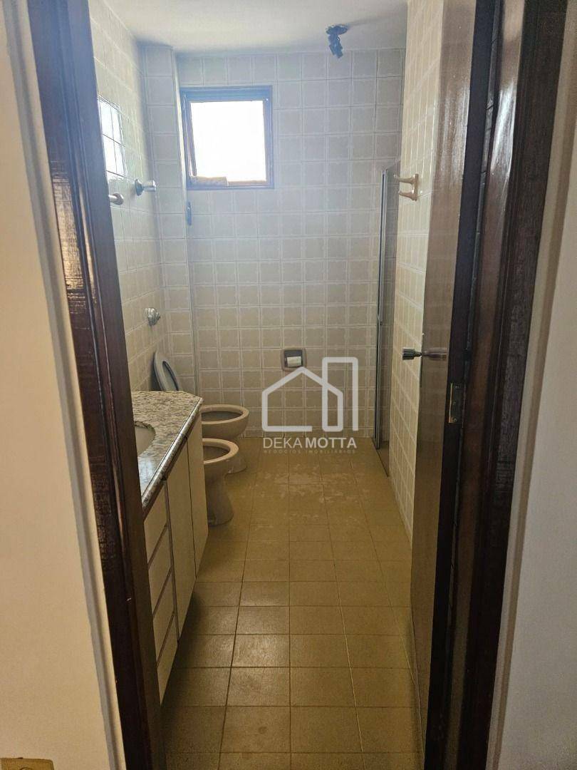 Apartamento à venda com 3 quartos, 117m² - Foto 10