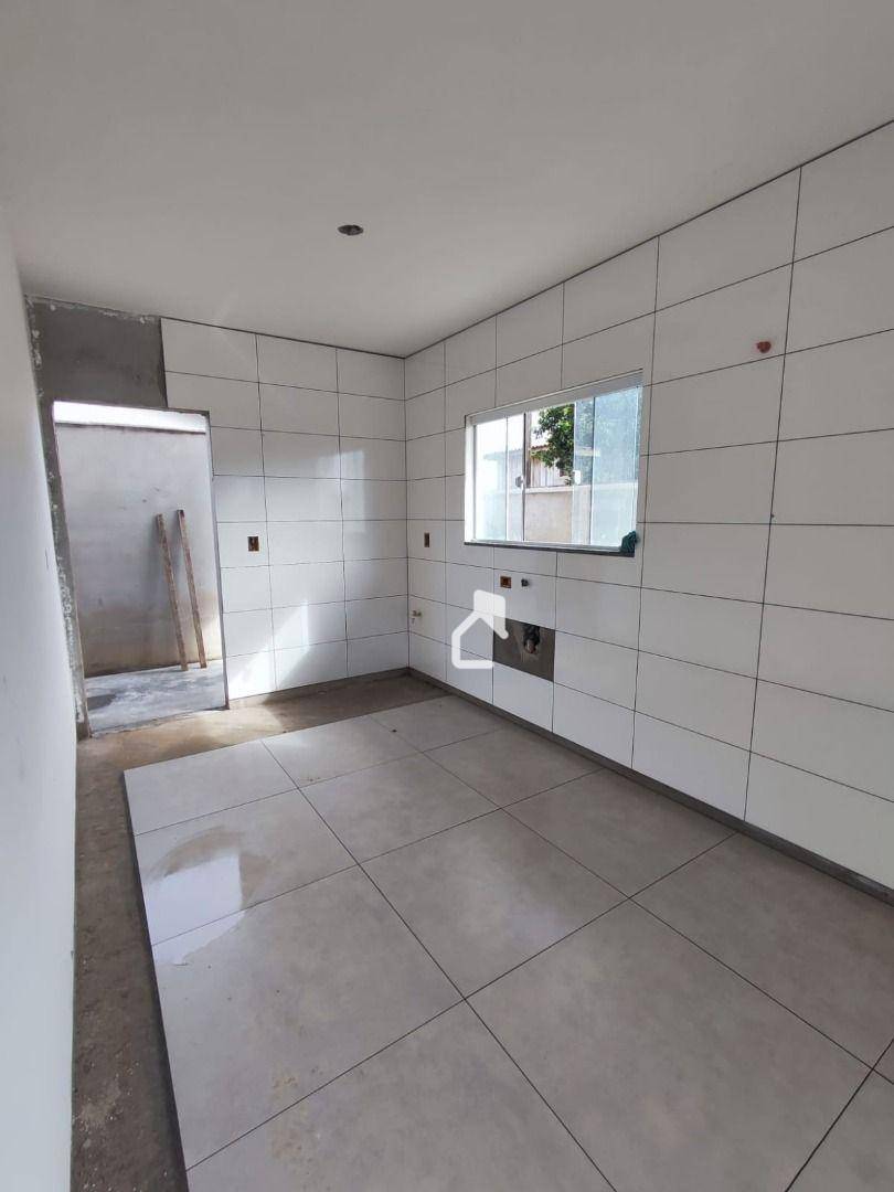 Casa à venda com 2 quartos, 150m² - Foto 21