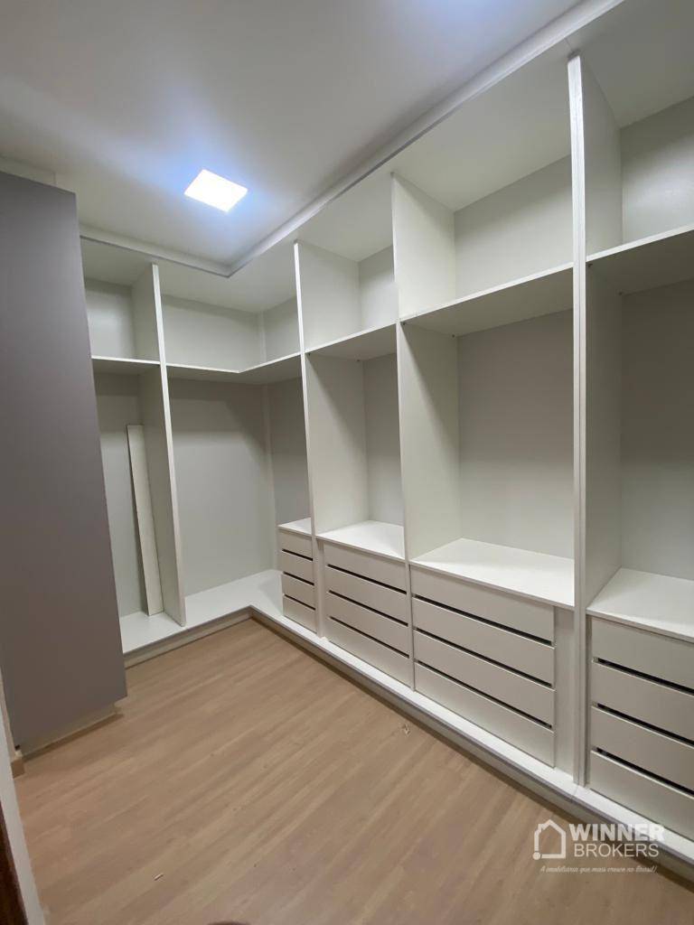 Casa à venda com 3 quartos, 226m² - Foto 13