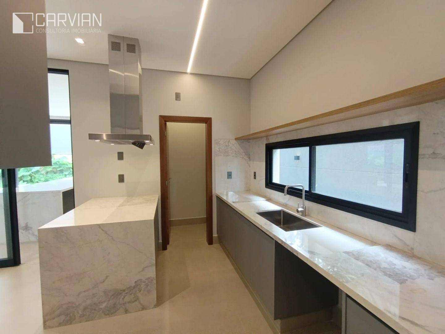 Sobrado à venda com 4 quartos, 364m² - Foto 27