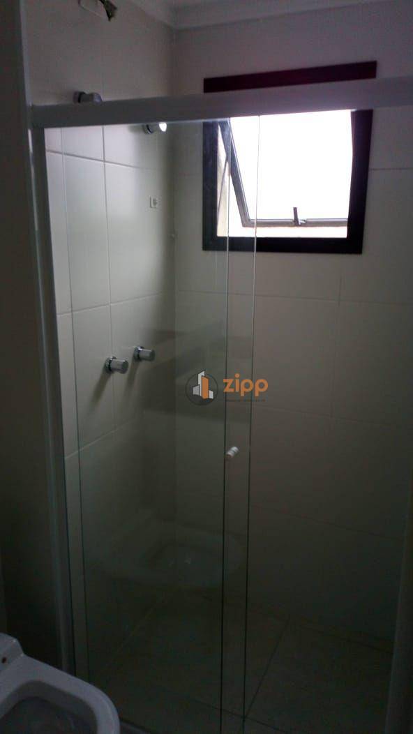 Apartamento para alugar com 1 quarto, 42m² - Foto 22