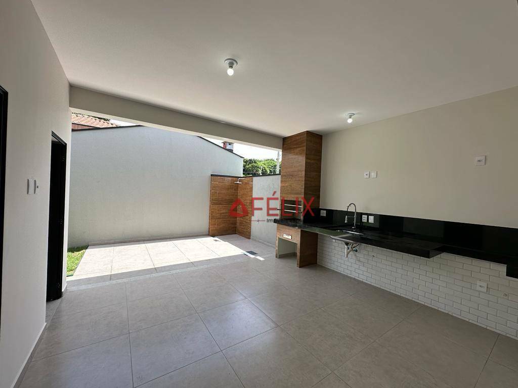 Casa de Condomínio à venda com 3 quartos, 162m² - Foto 2