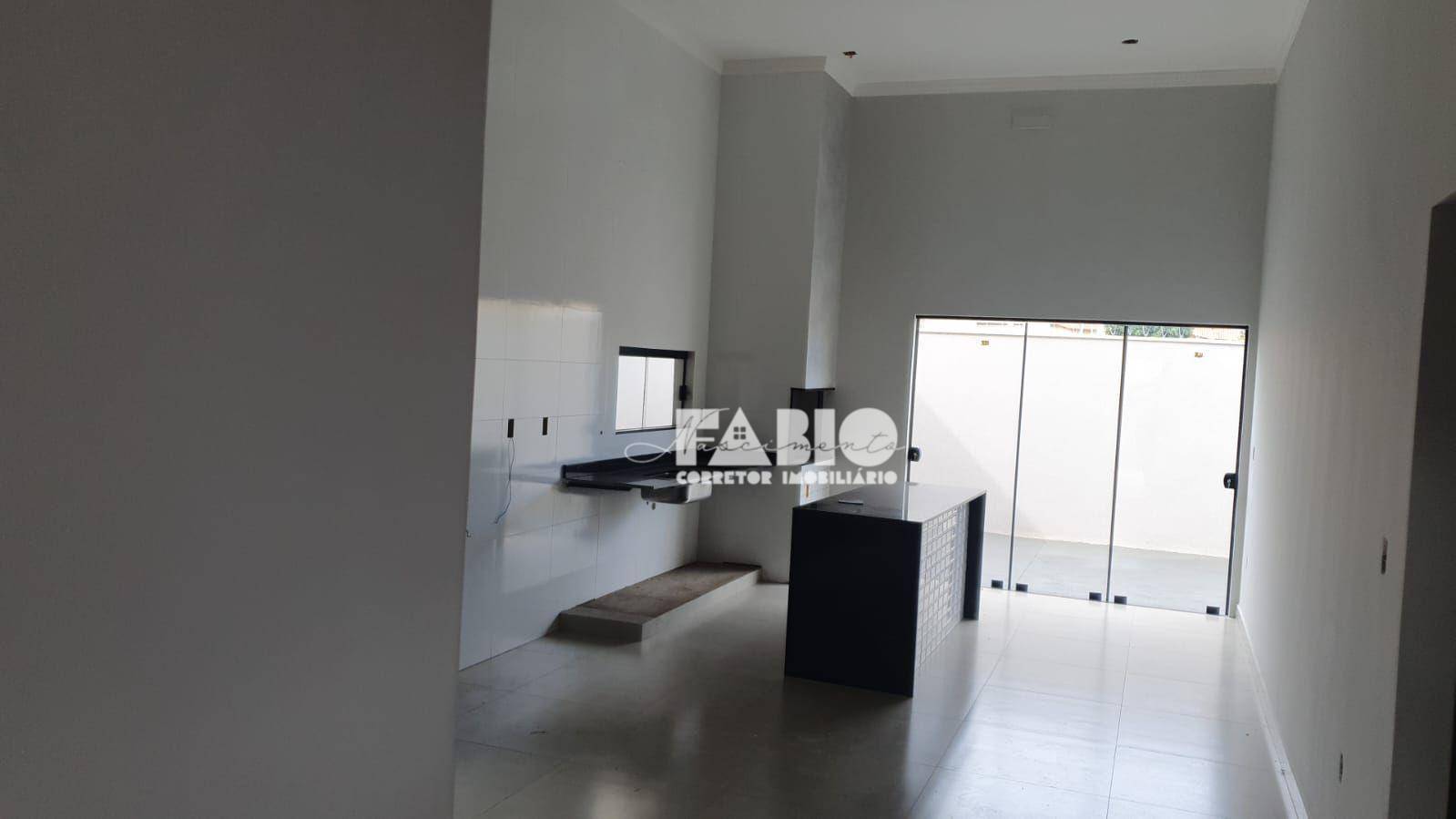 Casa à venda com 2 quartos, 100m² - Foto 6