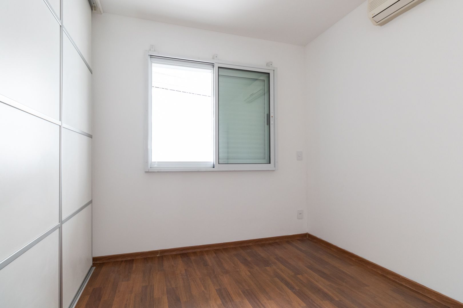 Apartamento à venda com 2 quartos, 65m² - Foto 36