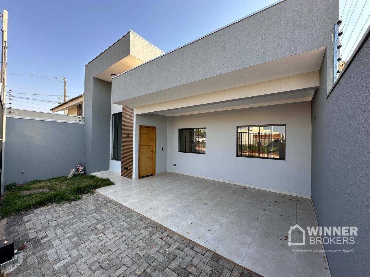 Casa à venda com 3 quartos, 84m² - Foto 1