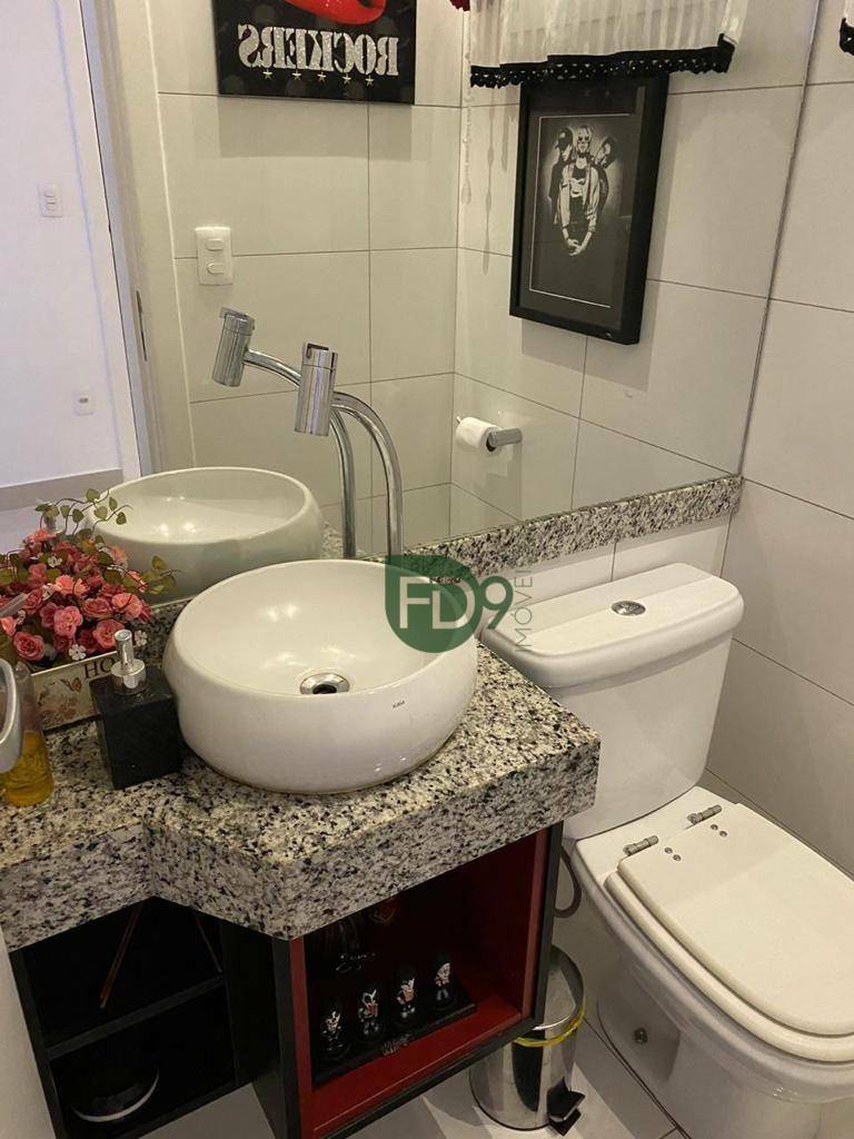 Apartamento à venda com 3 quartos, 156m² - Foto 6