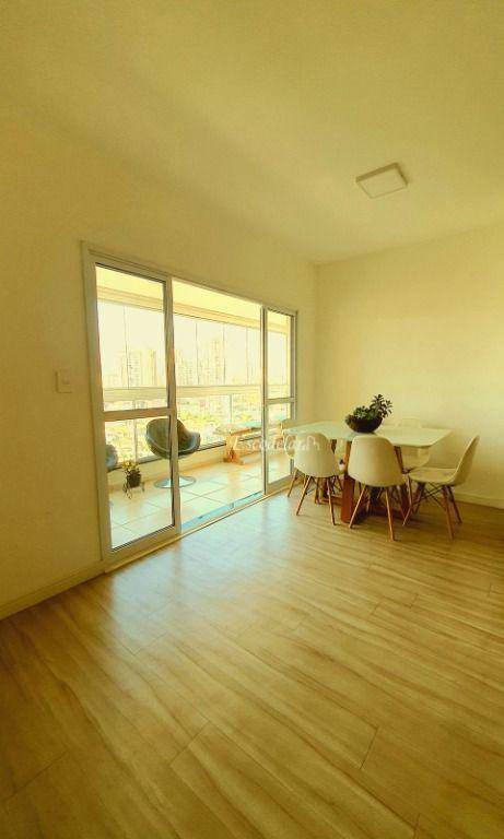 Apartamento à venda com 3 quartos, 114m² - Foto 12