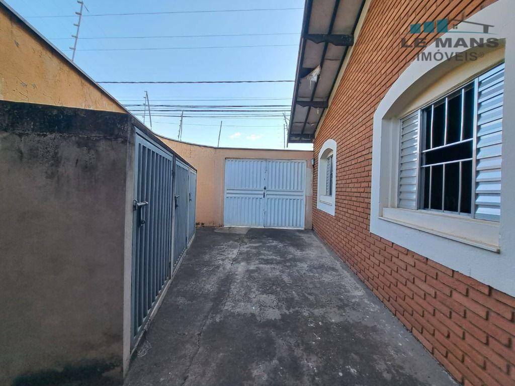 Casa à venda com 3 quartos, 99m² - Foto 3