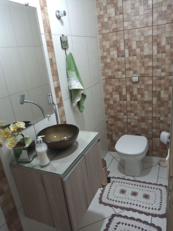 Sobrado à venda com 2 quartos, 165m² - Foto 8