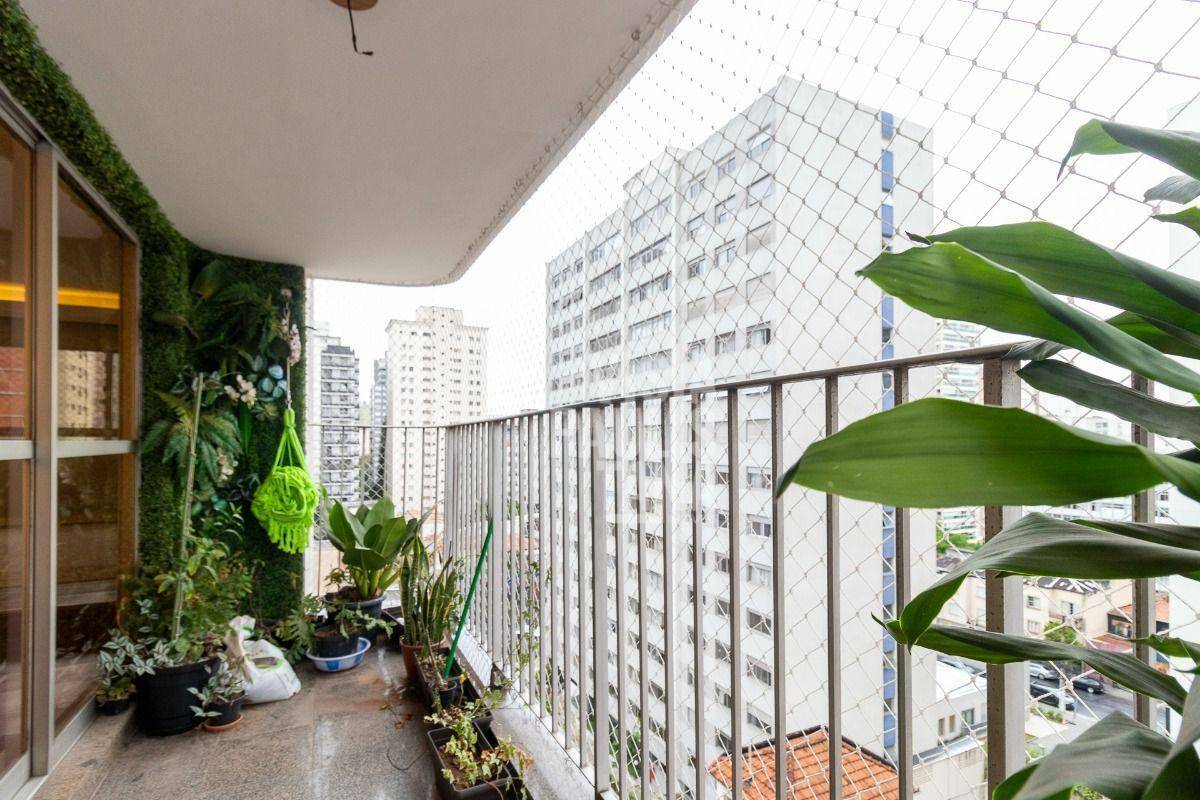 Apartamento à venda com 4 quartos, 187m² - Foto 6