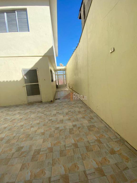 Sobrado à venda com 3 quartos, 260m² - Foto 13