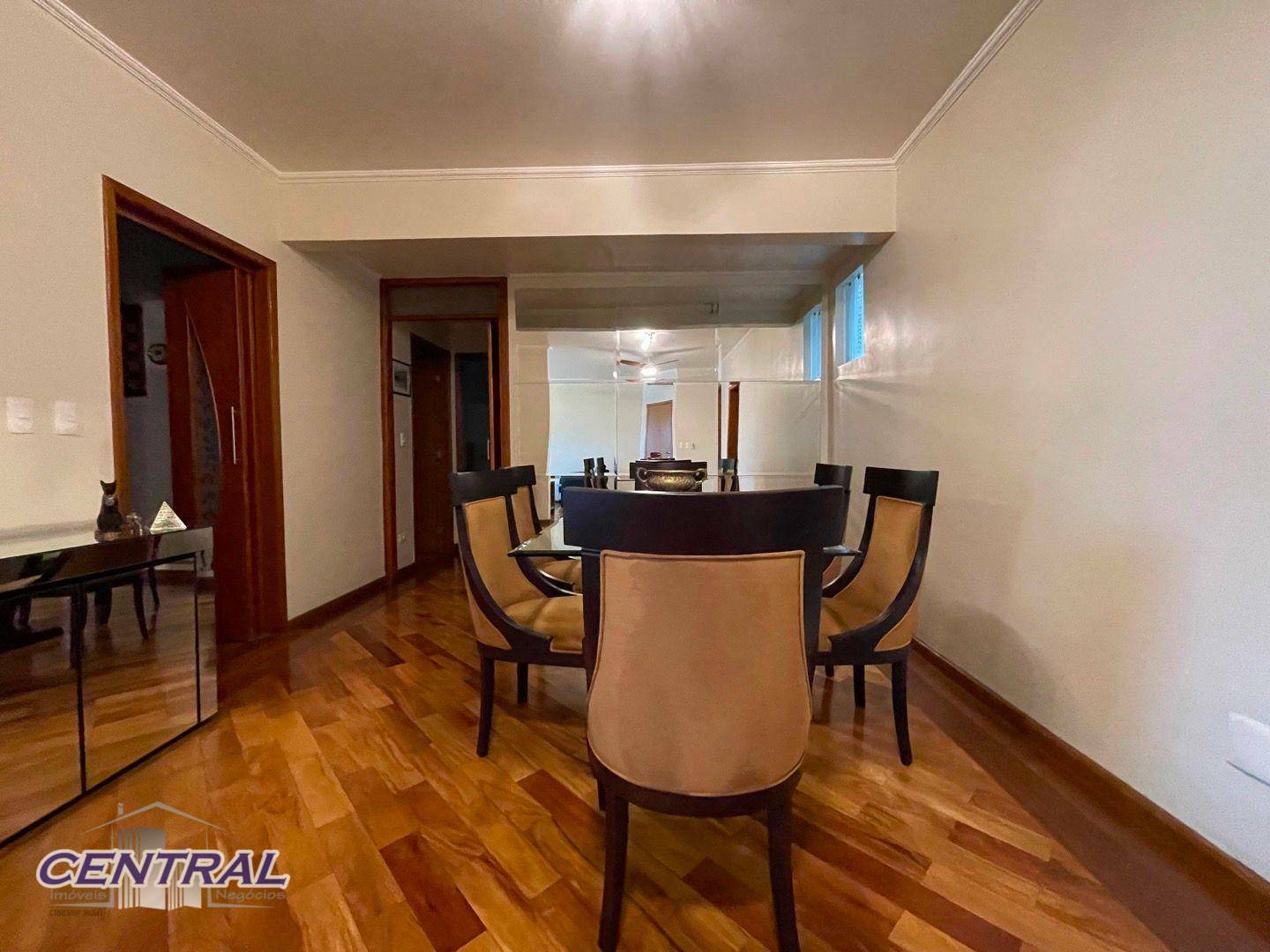 Apartamento à venda com 3 quartos, 112m² - Foto 7