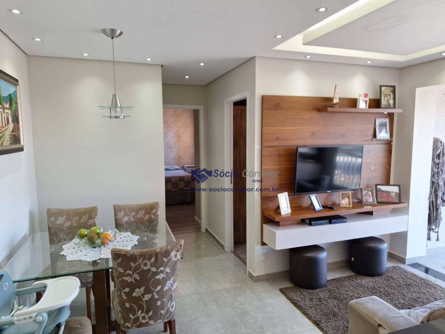 Apartamento à venda com 2 quartos, 62m² - Foto 1