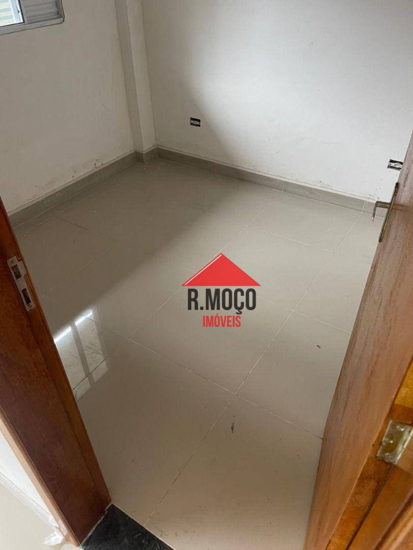 Apartamento à venda com 2 quartos, 40m² - Foto 3