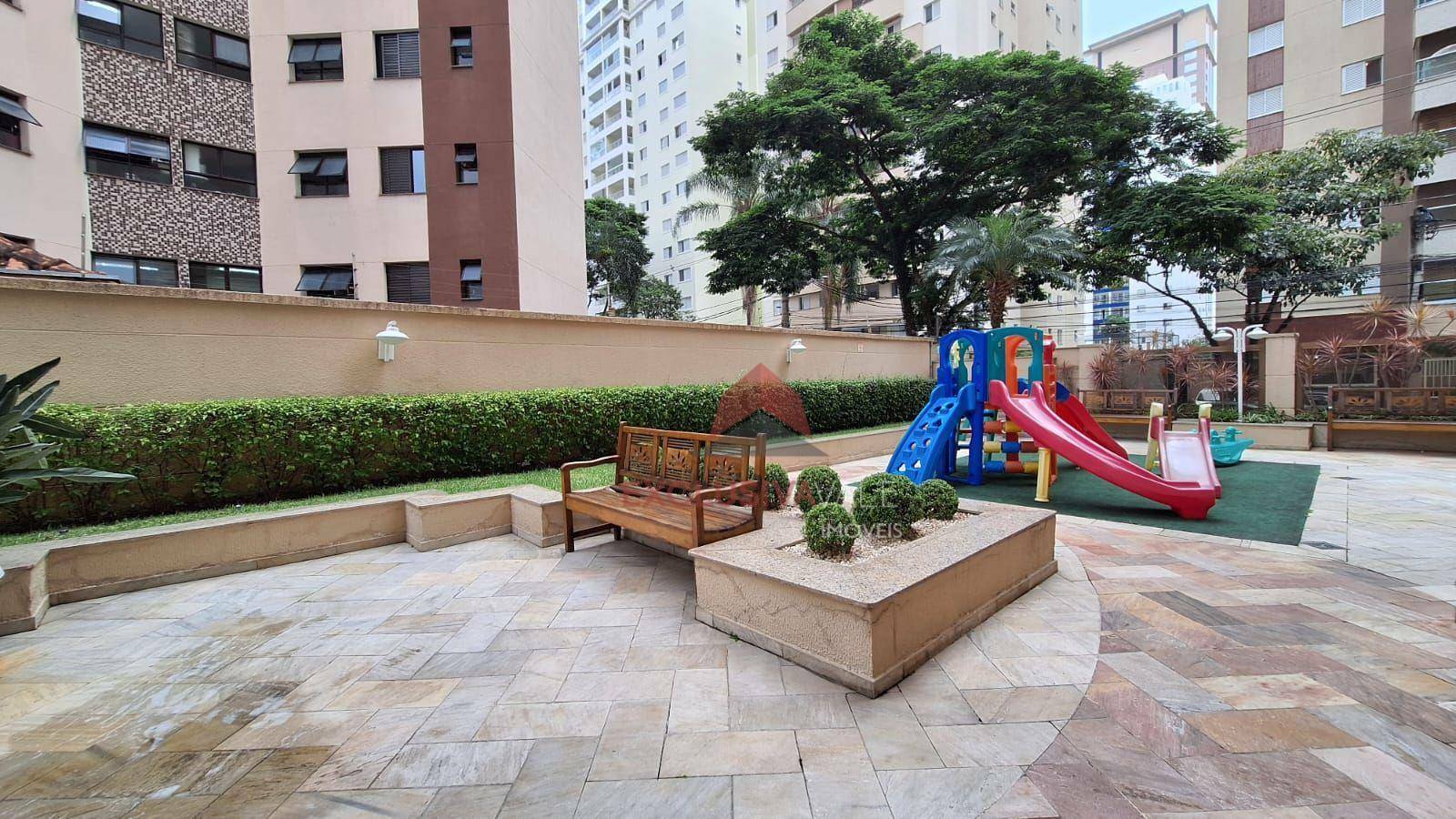 Apartamento à venda com 4 quartos, 220m² - Foto 48