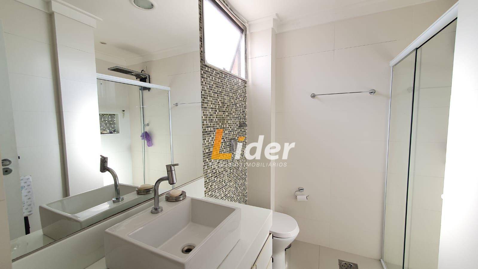 Apartamento à venda com 3 quartos, 167m² - Foto 16