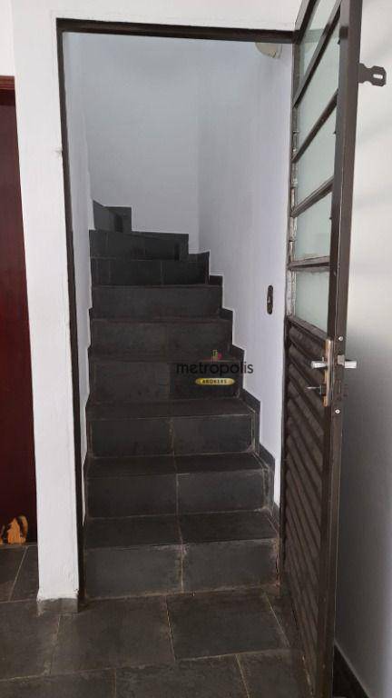 Sobrado à venda com 2 quartos, 227m² - Foto 33