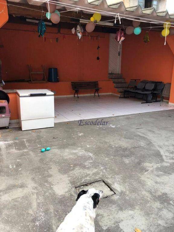 Sobrado à venda com 4 quartos, 200m² - Foto 24