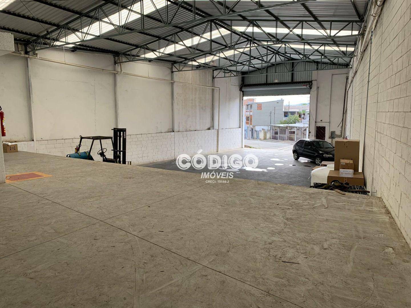 Depósito-Galpão-Armazém para alugar, 350m² - Foto 4