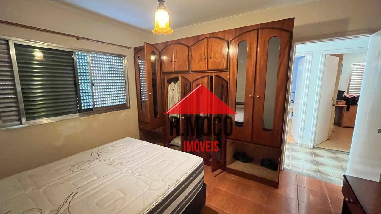 Sobrado à venda com 3 quartos, 229m² - Foto 8