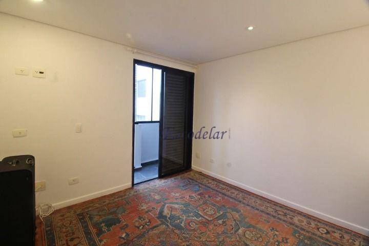 Apartamento à venda com 3 quartos, 256m² - Foto 13